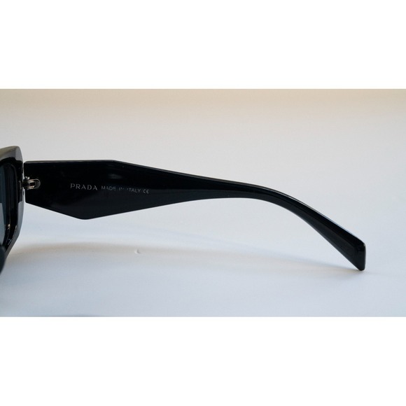 Prada 8251 Sunglasses Black Rectangular Full Rim Plastic Frames 52-18-141 main image 12